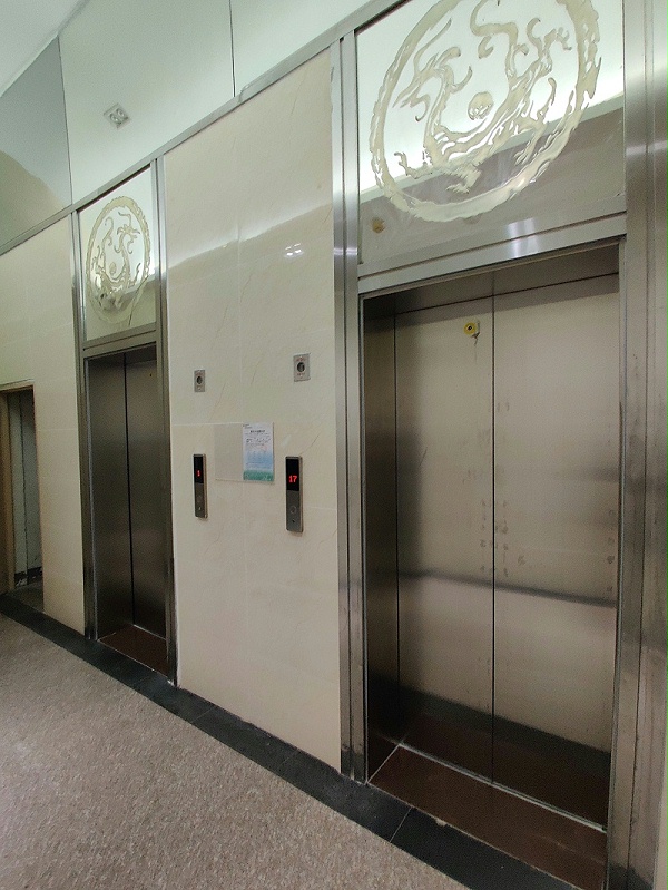 老旧电梯更新